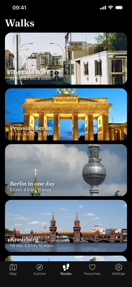 Eight walks: Each one along real streets, with its length, its time and its stops.